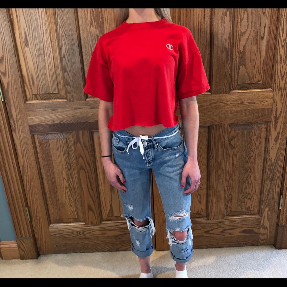 Champion Tee